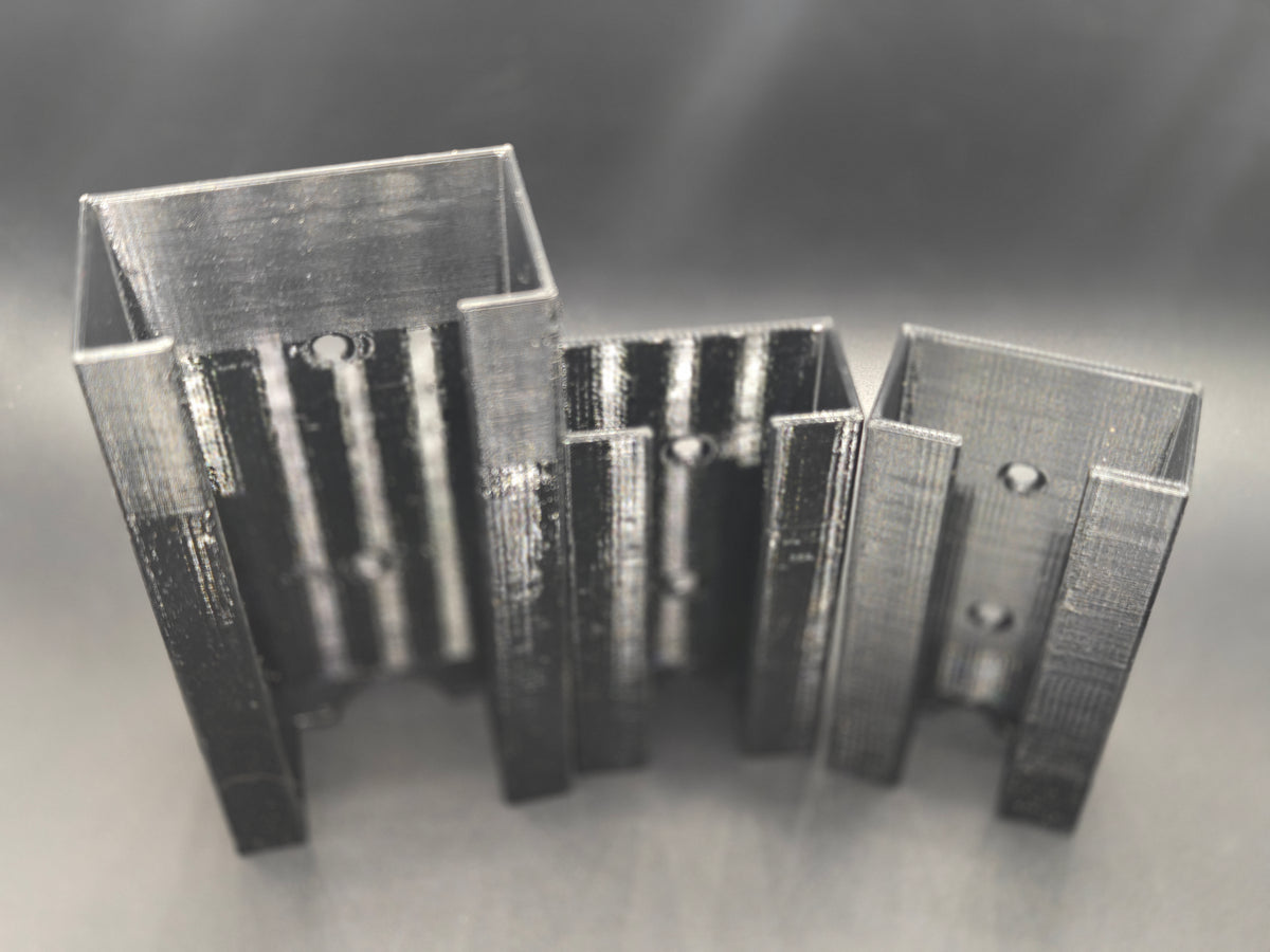 Outdoor Light Mounting Clips, Screw-in Brackets, No Adhesive, Weather-Resistant PETG Plastic